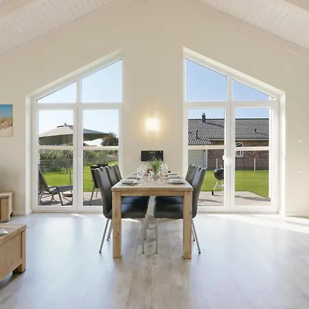 Two-bedroom In Semesterbostad *